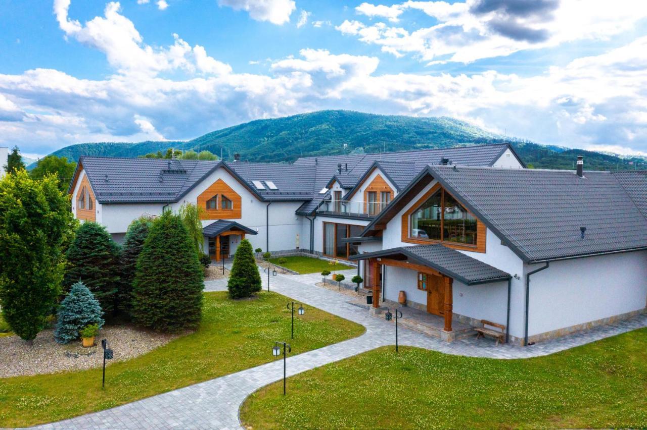 Villa & Gospoda Krakowska Kobiernice Екстериор снимка