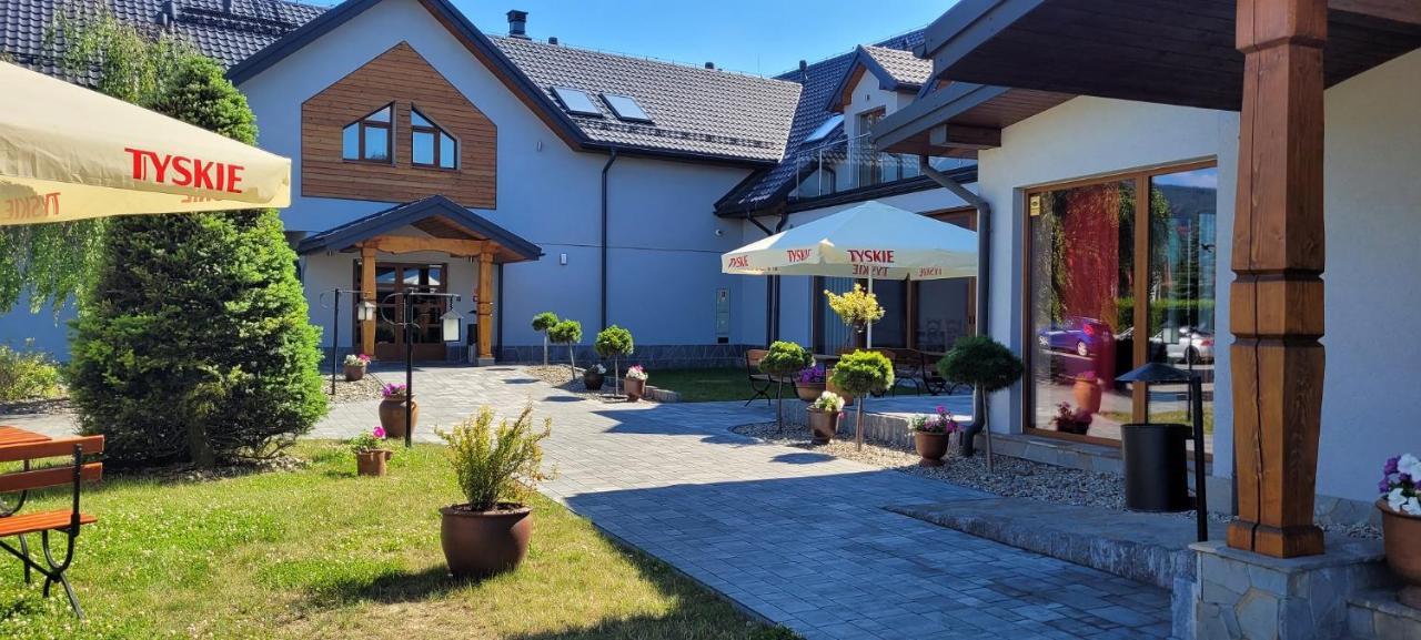 Villa & Gospoda Krakowska Kobiernice Екстериор снимка